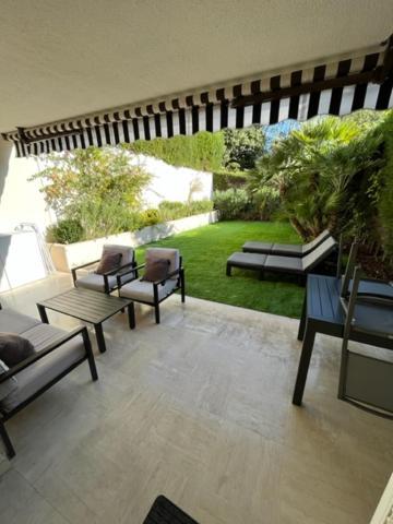 T2 Avec Terrasse Et Jardin Cannes Exterior foto